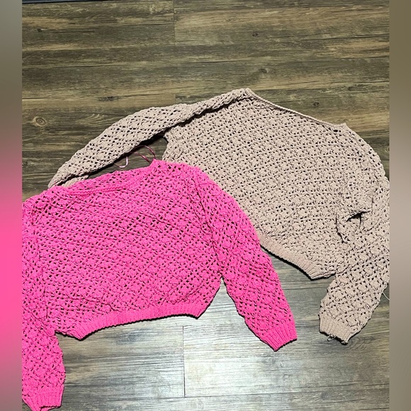 Large knit sweaters - Picture 1 of 1